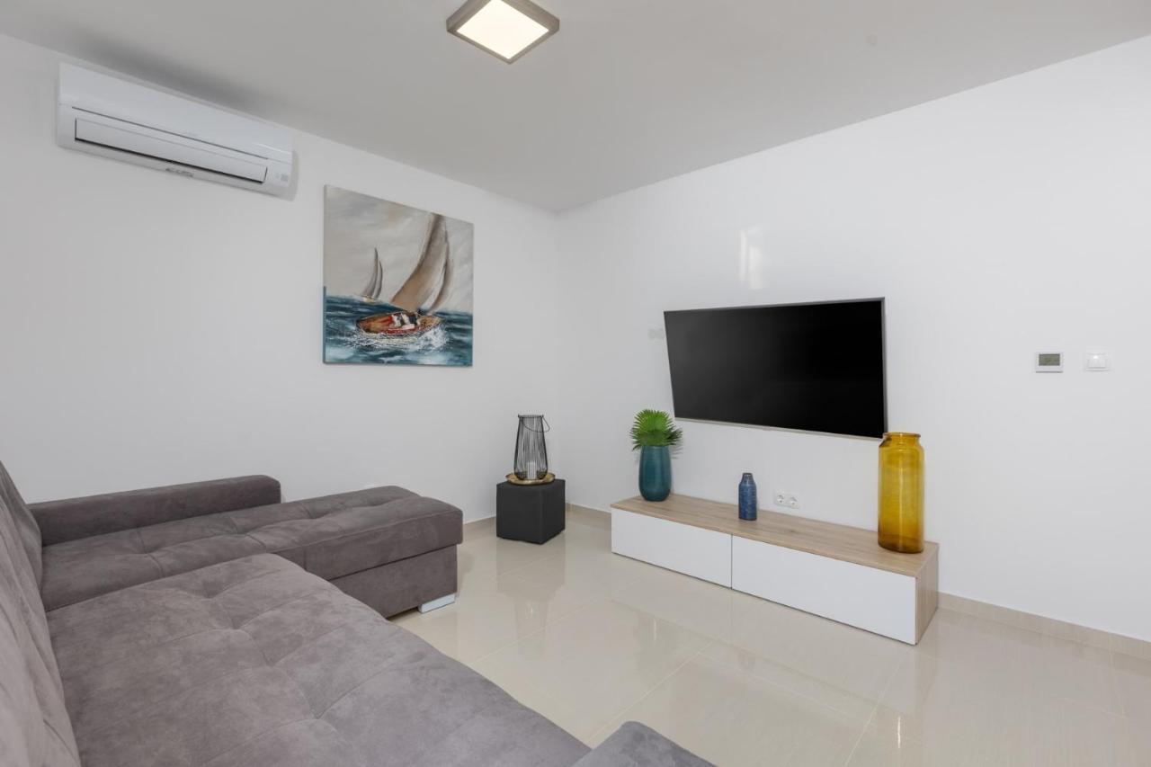 Apartma Skubic Duhljica Vantacici Extérieur photo